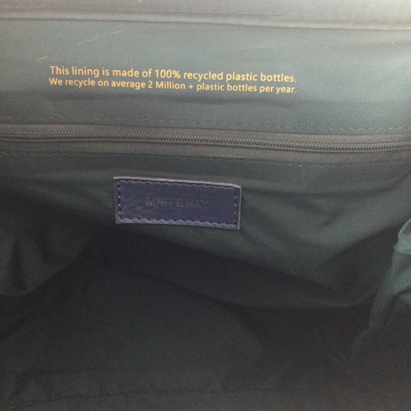 Matt & Nat ‘MALONE’ Doctor Bag Satchel Vegan Leather in Blue - Picture 10 of 13